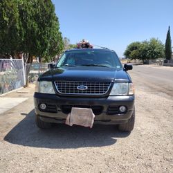 2004 Ford Explorer