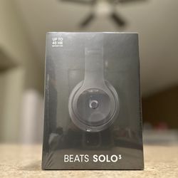 Beats Solo³ Bluetooth Wireless On-Ear Headphones