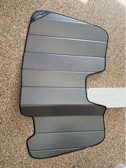 NEW Covercraft Sunshade for 21-26 Toyota Sienna w/ HUD