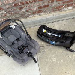 Nuna Pipa RX car seat With RELX base 
