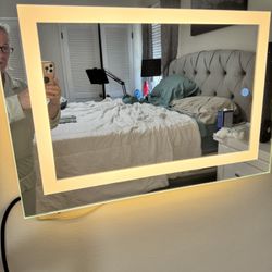 Lighted  Vanity Mirror 