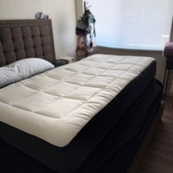 Twin mattress