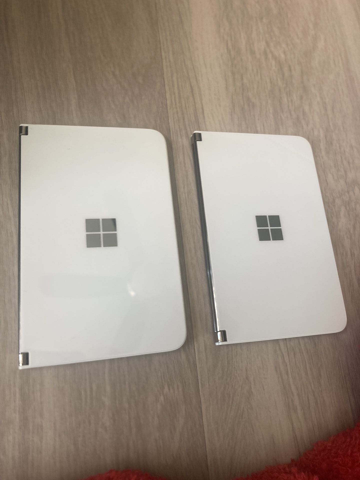 Microsoft Surface Duo (White)