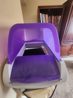 Self Scooping Litter Box