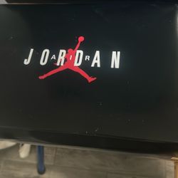 Jordan 11 Legend Blues