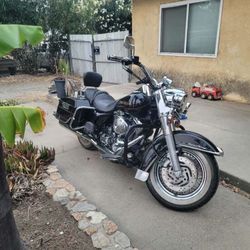 2000 Harley Road King 40,000 Miles Well Maintained Second Owner I’ve Had This Bike For Twenty Years !