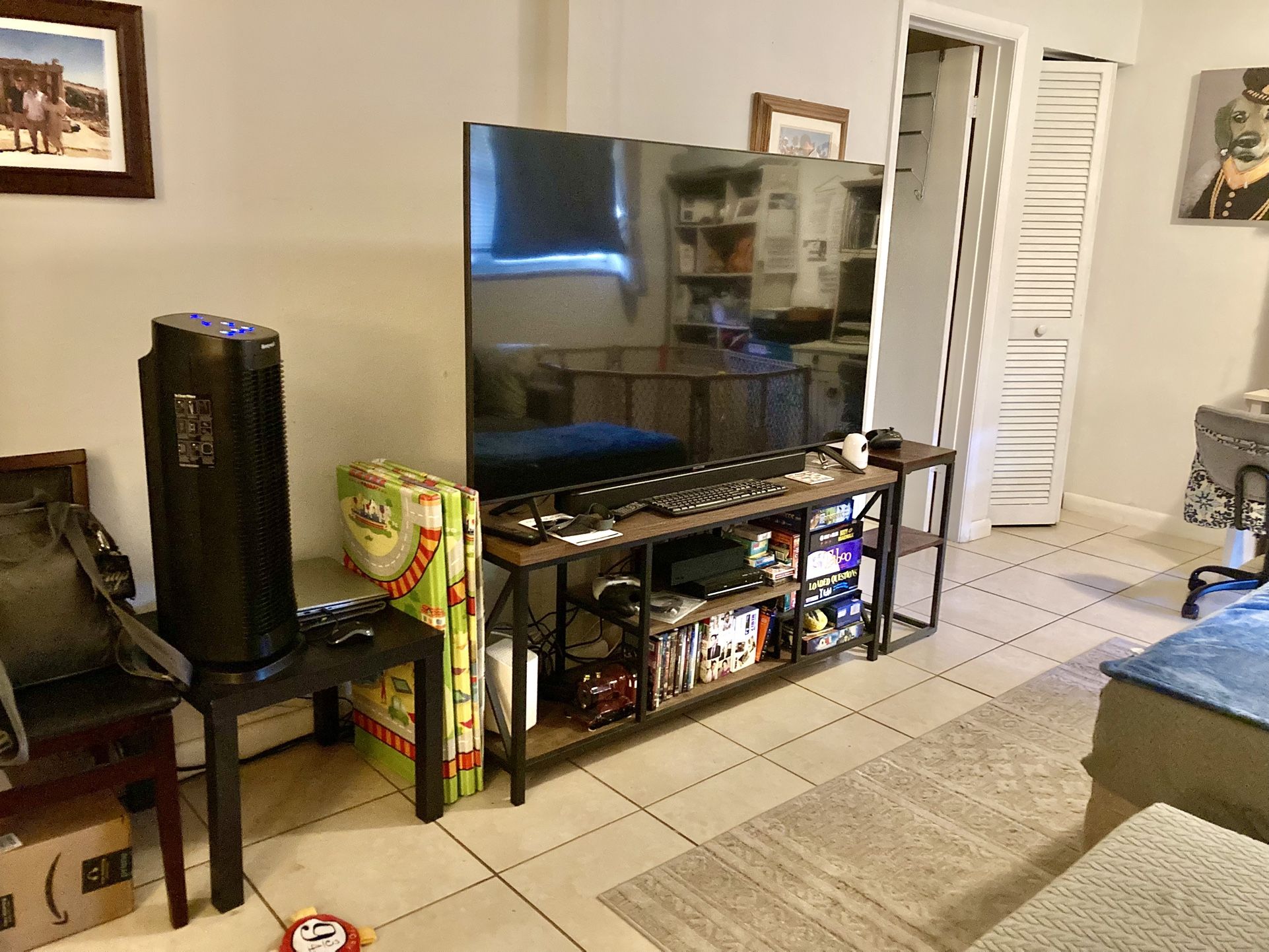 TV Stand For TV Up To 65in