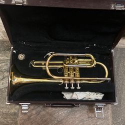 Yamaha Cornet With Case And Mouthpiece 