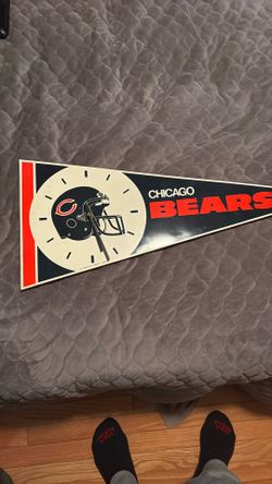 Bears Pennant Clock