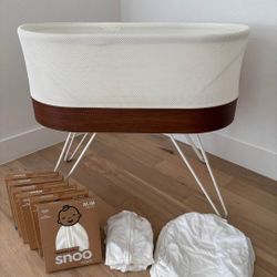 Snoo Bassinet + Accessories