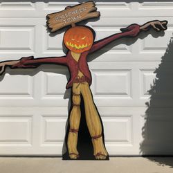 SCARECROW from NIGHTMARE BEFORE CHRISTMAS LAWN ART