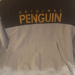 Penguin Pull Over Hoodie Men's Size Medium