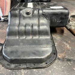 Isuzu Oil Pan