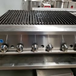 Used Royal 36"L Broiler Natural Gas