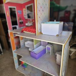 Rainbow High Doll House
