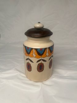 Jar / vase