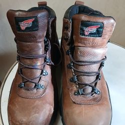 Redwing Steel Toe  Waterproof Boots Size 9.5