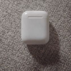 Airpods First Gen Charging Case