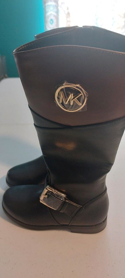 Girls Boots