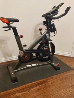 Schwinn IC4 Indoor Cycling Bike – Great Condition