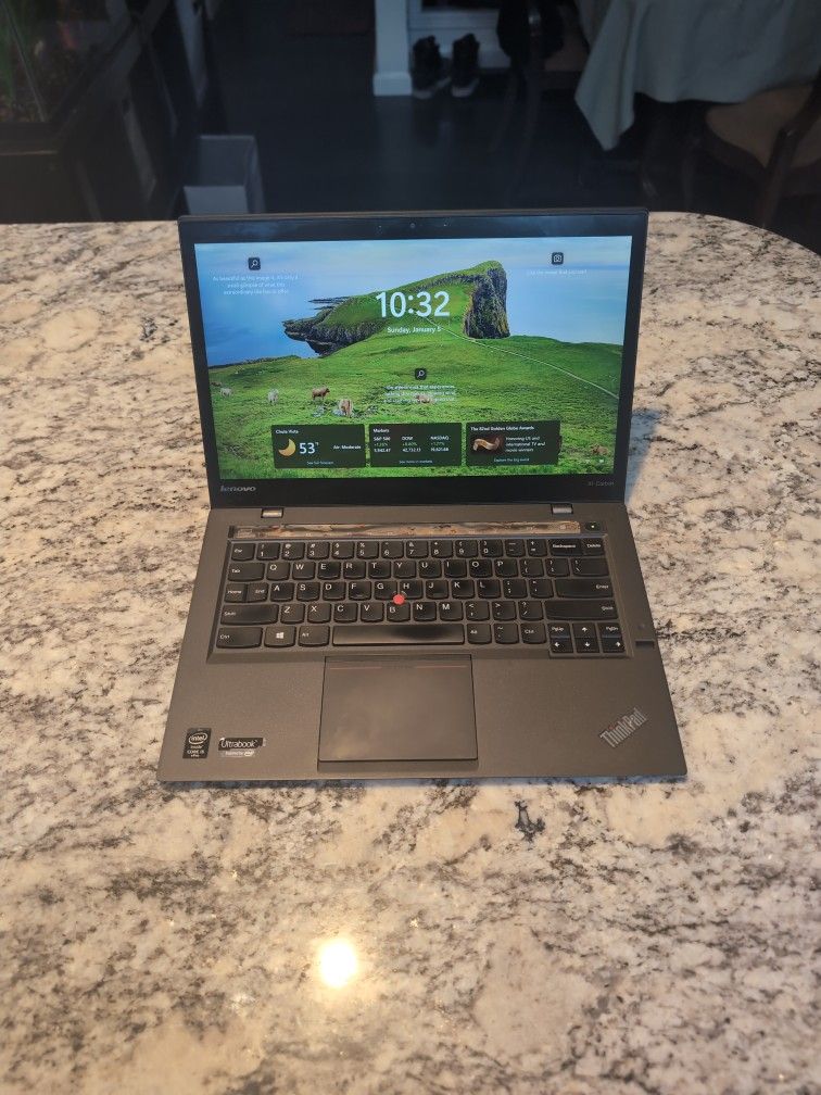 Lenovo Thinkpad X1 Carbon Laptop - i5 (4th Gen) - 4gb RAM - 128gb SSD 