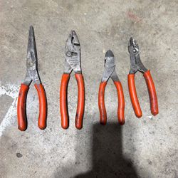 Snap On Pliers Set