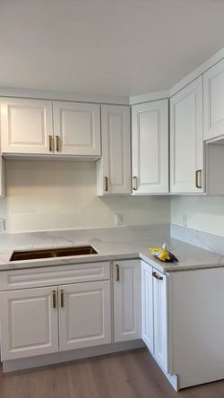 🏡 Shaker Kitchen Cabinets – Factory Direct