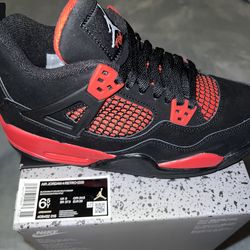 Jordan 4 Retro Red Thunder