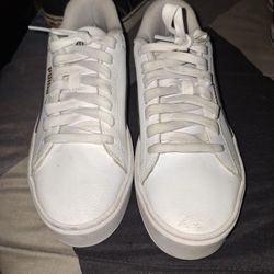 Woman's Size 8