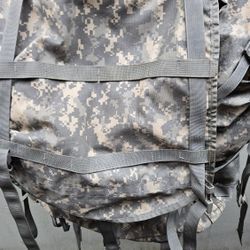 Large Army Ruck/backpack