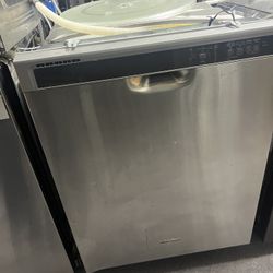 Whirlpool Dishwasher 