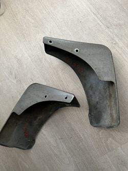 Nissan 350z Mudflap, Track Skirt Oem