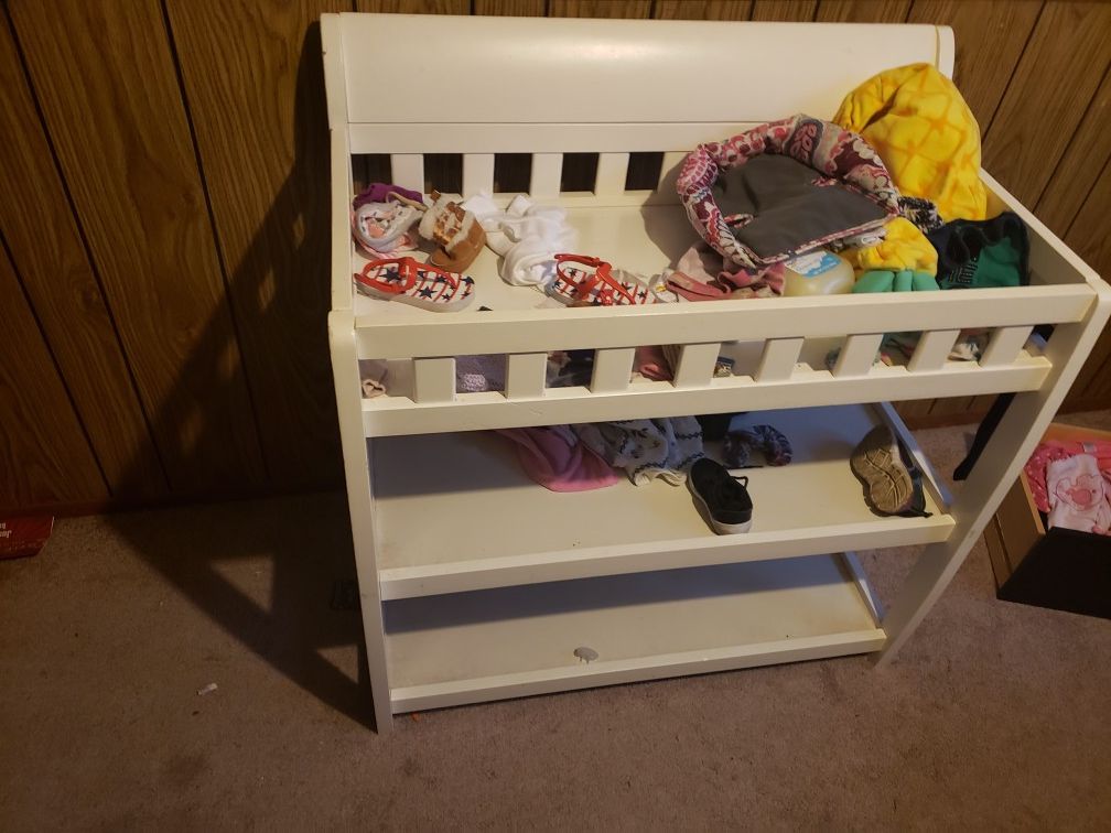 Baby changing table