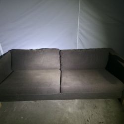 Free Couch 