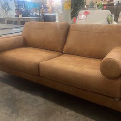 Swenney Sofa / Couch