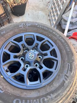 Toyota Tacoma 16-Inch Wheel  LT245/75R16 Tires and Rims