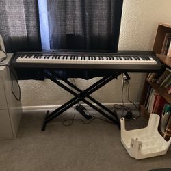 Casio Privia PX160 Keyboard/Piano
