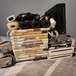 4 NINTENDO WII CONSOLES BUNDLE 14 GAMES AND ACCESSORIES 