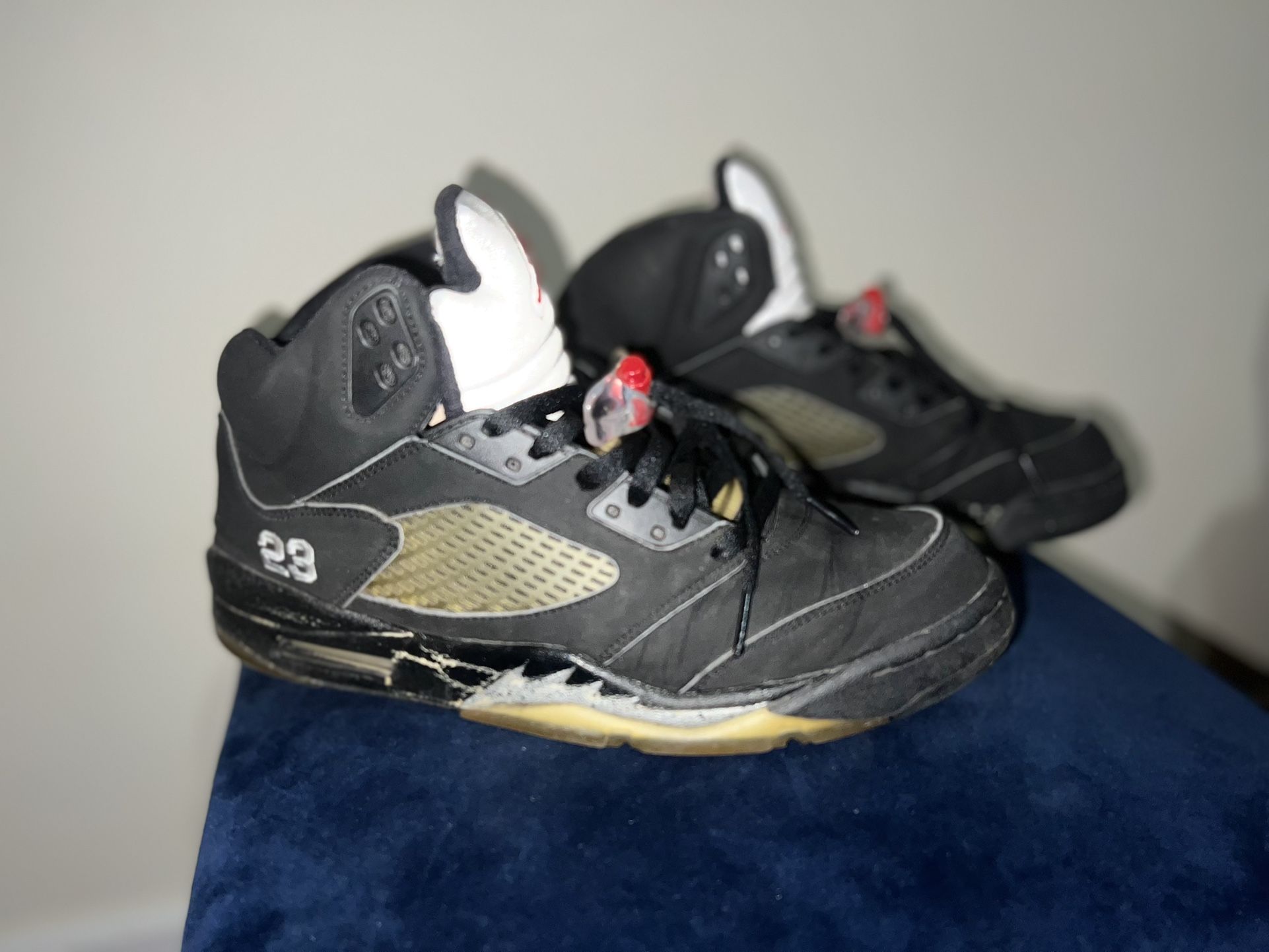 Jordan 5 Retro Black Metallic (07)