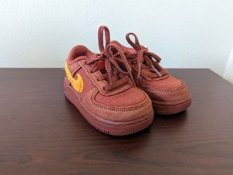 Nike Air Force 1 Low SP " We Are Familia" DV 5153-600 Kids 6C Used