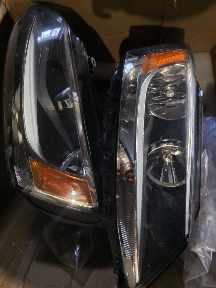 Volkswagen Jetta MK6 2011-2018 Headlight Pair