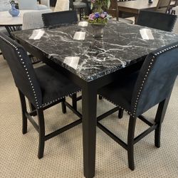 5pc Dining Room Table Set 