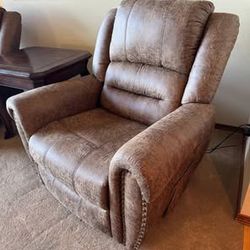 Brown Soft Leather Power Recliner/Heated/Massaging Lift Chair