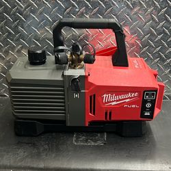 Milwaukee 2941-20 M18 Fuel Cordless 5 CFM Vacuum Pump 