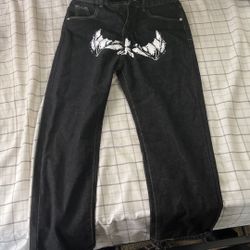 Graphic jeans