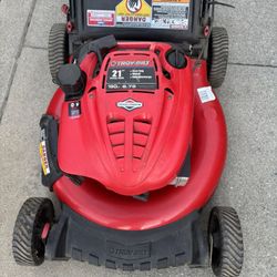 Troy Bilt Push Mower Perfectly Working Condition Tested Before Buy It 6.75 Hp. 190cc.   160$$ Cash 