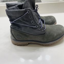 Grey Timberlands (sz 8)