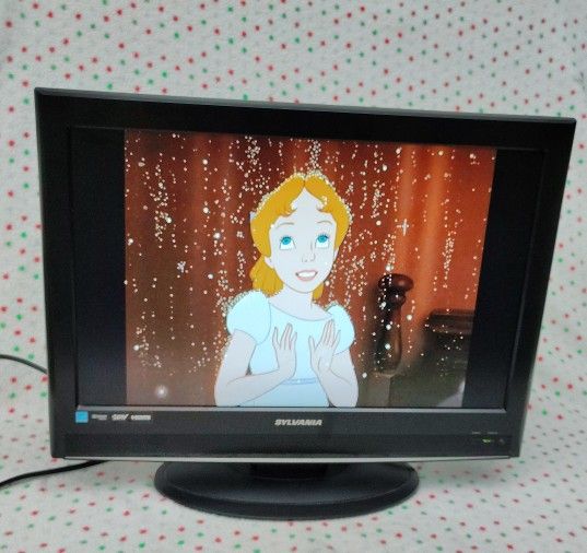 Sylvania LC225SL9 22" 720p HD Color LCD Television