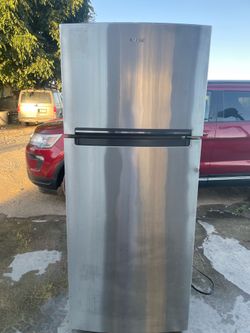 Whirlpool refrigerator
