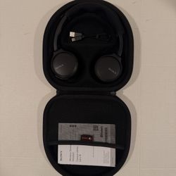 Sony WH-CH510 Wireless Bluetooth Stereo Headset Black - Like New